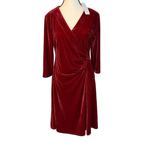 Soft Surroundings Velvet Hyannis Red Dress Surplice Holiday Skirt NWT Size M - Picture 3 of 11